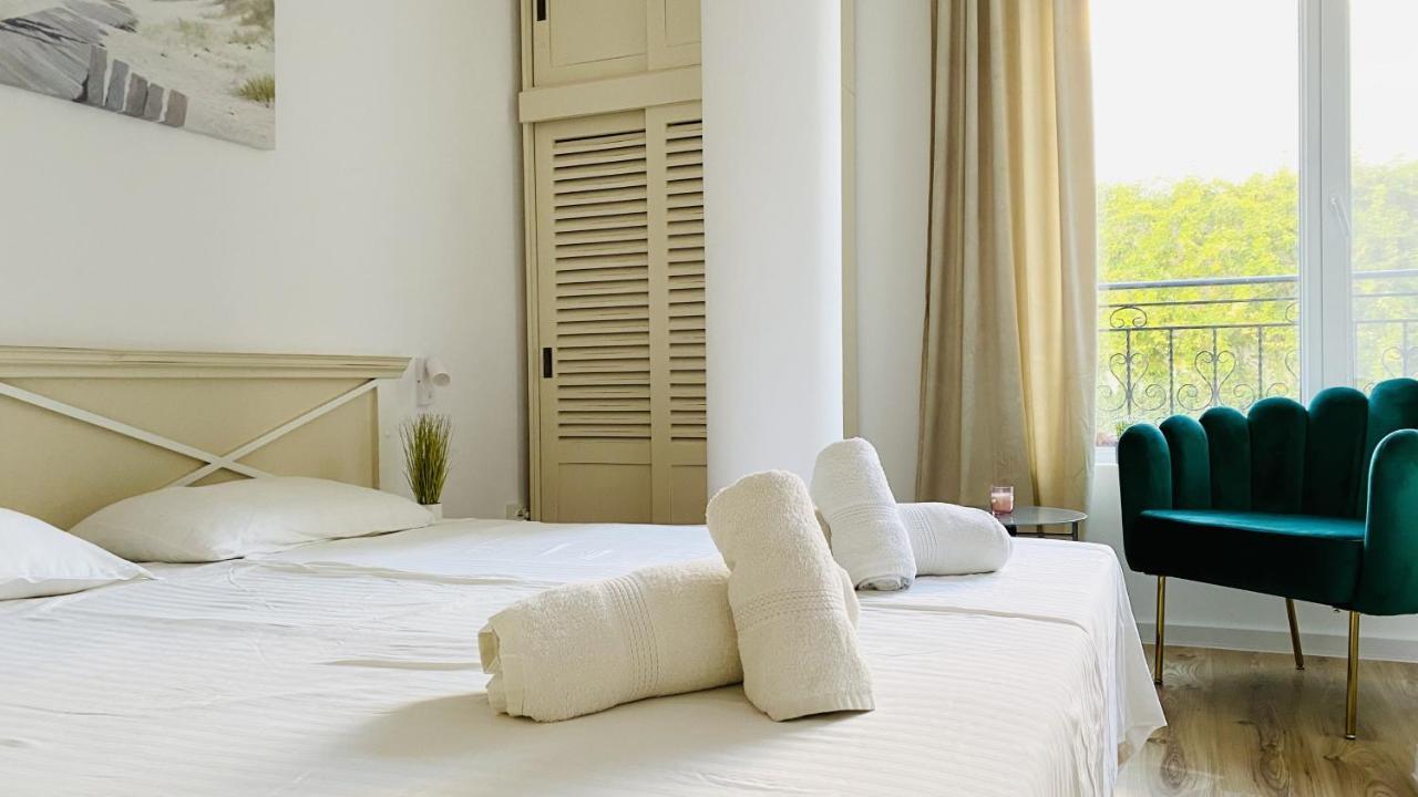 Apartello Modern Apartments In Downpark ซันนีบีช ภายนอก รูปภาพ